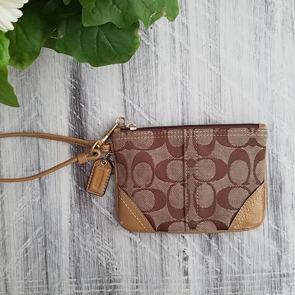 Coach Handbags - NWT Coach | Wristlet